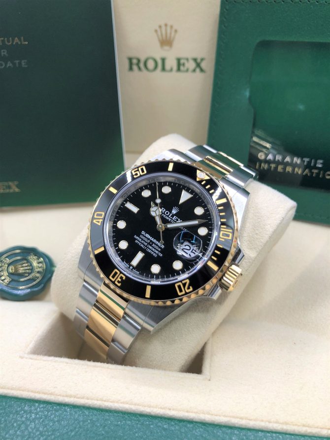 2023 Rolex Submariner 126613LN - Image 3