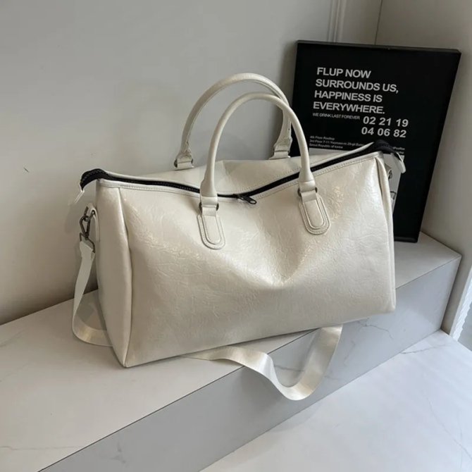 PU Leather Oversize Travel Bag - Image 4
