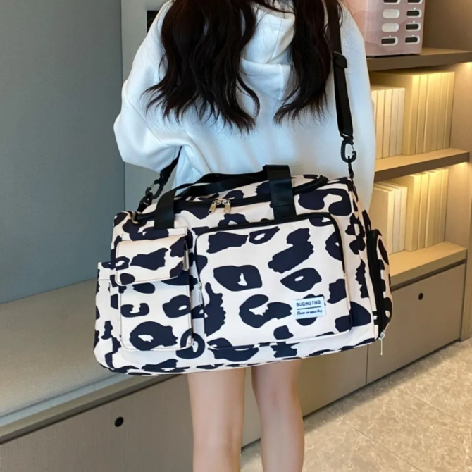 Oxford Cloth Animal Print Travel Bag - Image 16