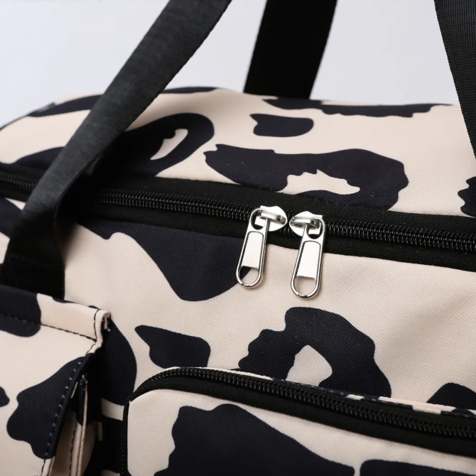 Oxford Cloth Animal Print Travel Bag - Image 21