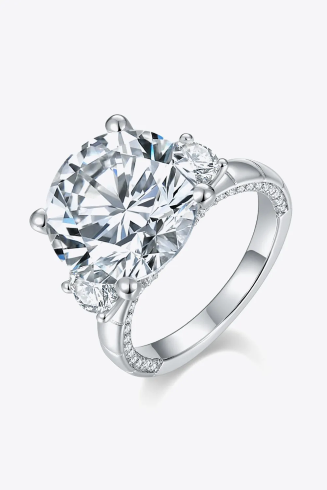 8.6 Carat Moissanite Platinum-Plated Ring - Image 6