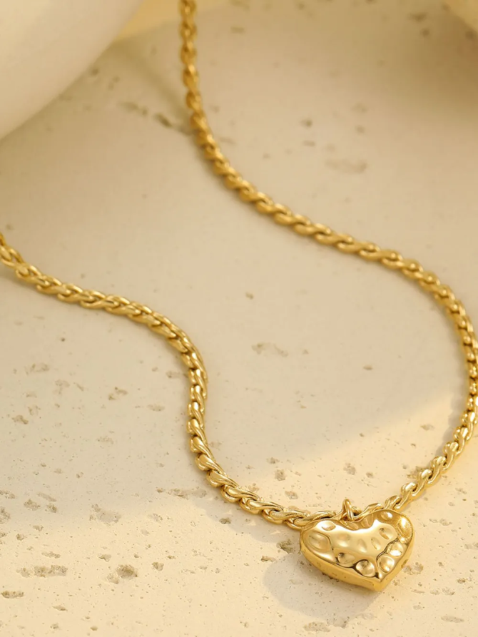 18K Gold-Plated Stainless Steel Heart Pendant Necklace - Image 2