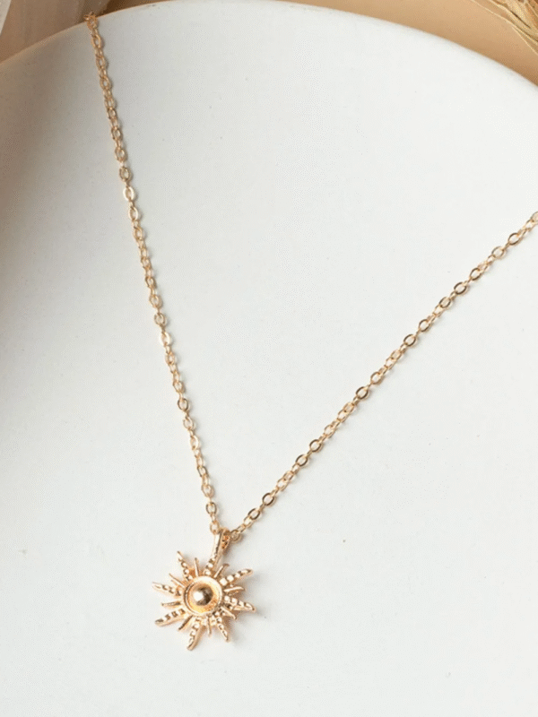 zinc alloy sun pendant necklace